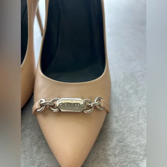 119. Nude Gucci Heels - Picture 3 of 12